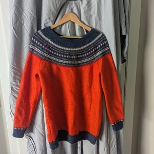 GAP Orange and Navy Patterned Sweater